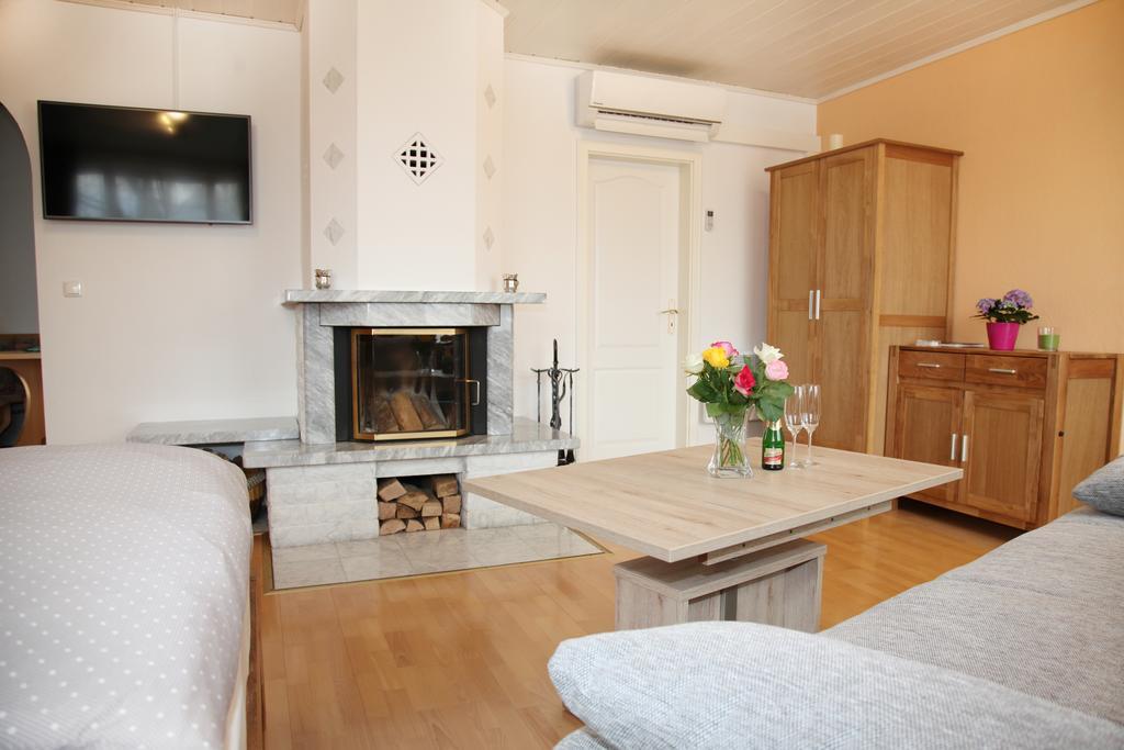 Chiemsee Comfort-Bungalow Mit Garten Rimsting Εξωτερικό φωτογραφία